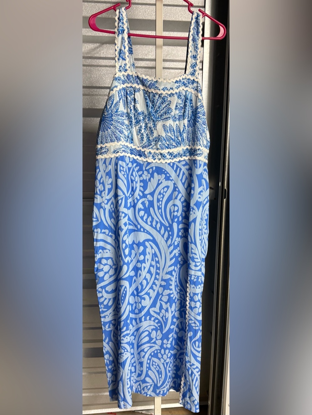 Very cute blue and white maxi